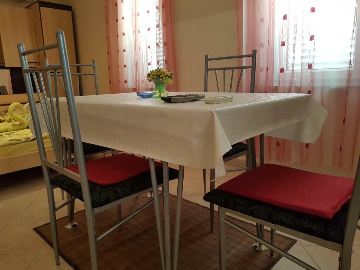Apartments Mara Novi Vinodolski Dış mekan fotoğraf